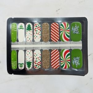 5 for $15 Nail Wraps- Confetti & Candy Cane